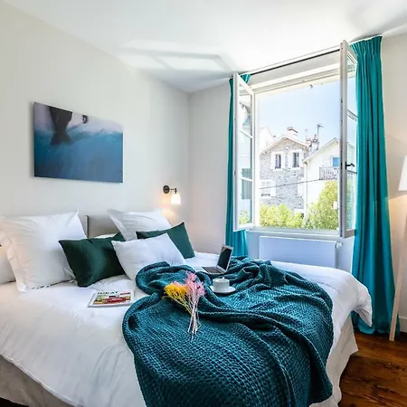 Arkua - Modern House 4bdr Terrasse And Parking - City Centre 度假居 *