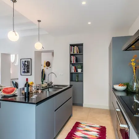 Arkua - Modern House 4bdr Terrasse And Parking - City Centre 度假居
