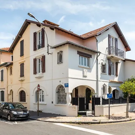 Arkua - Modern House 4bdr Terrasse And Parking - City Centre
